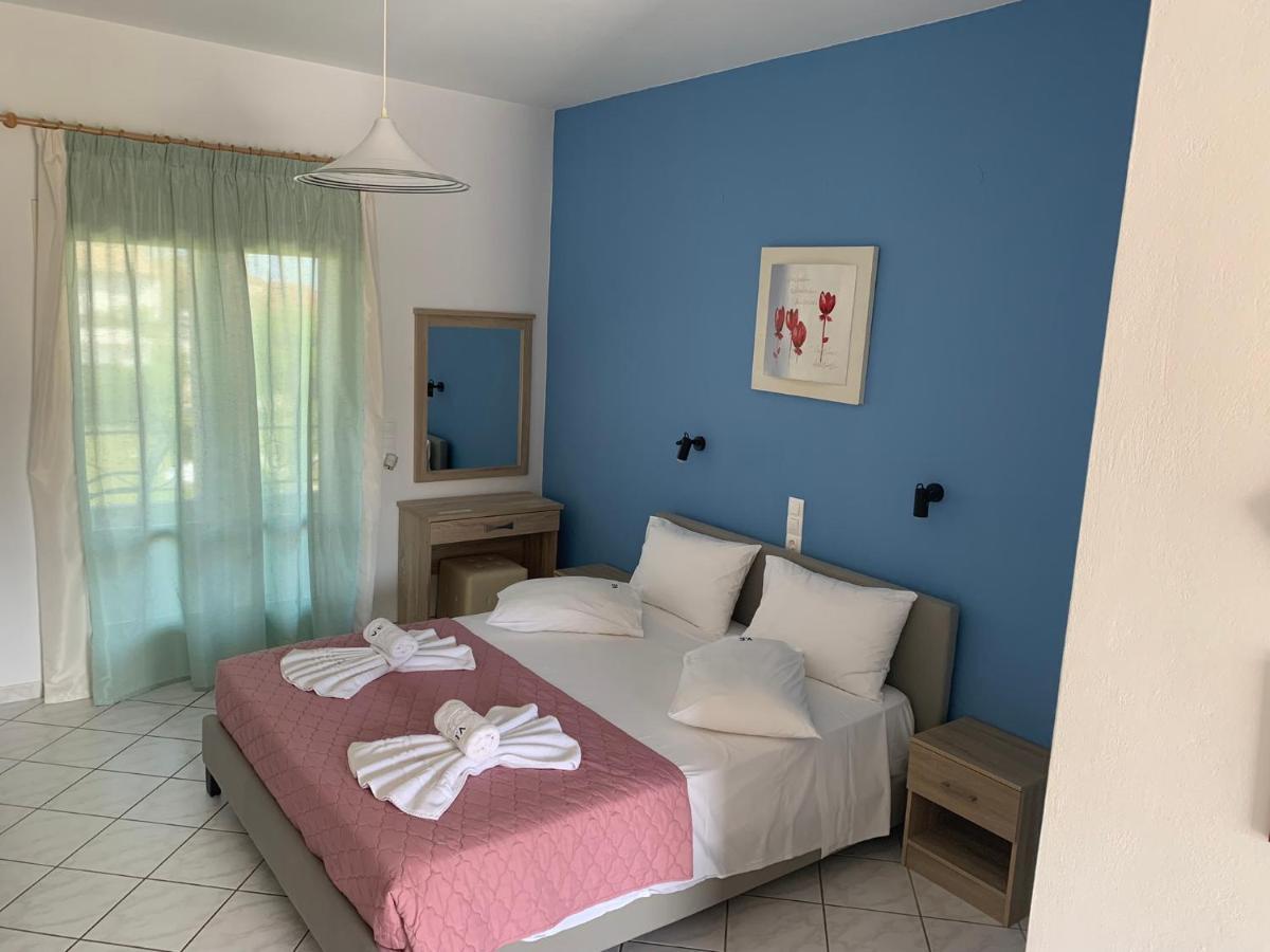 אצ'ארבי Eleftheria Studios And Apartments מראה חיצוני תמונה