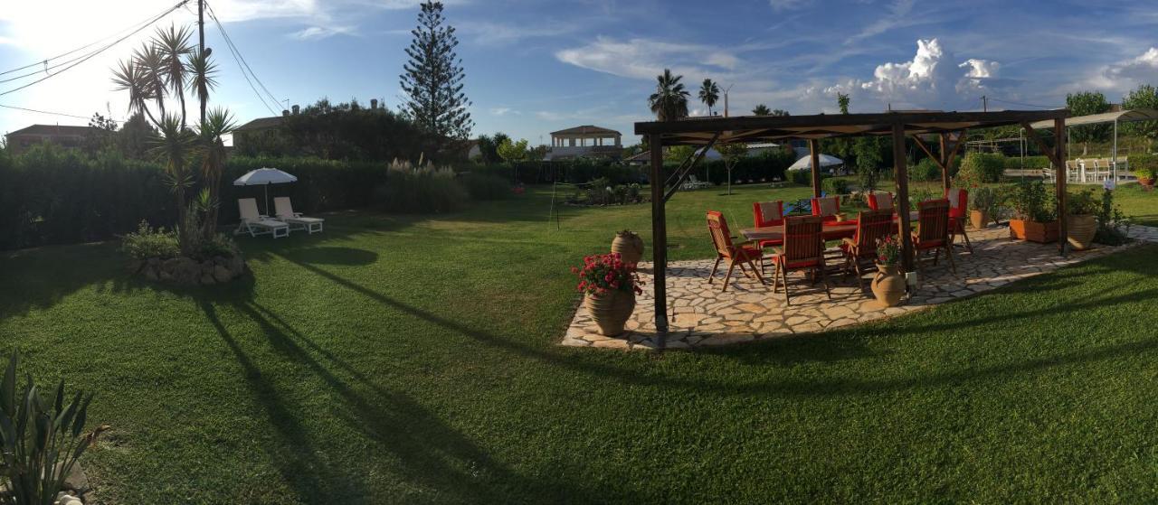 אצ'ארבי Eleftheria Studios And Apartments מראה חיצוני תמונה
